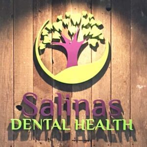 Salinas Lettering