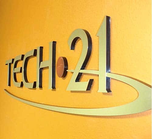 Tech 21 Lettering